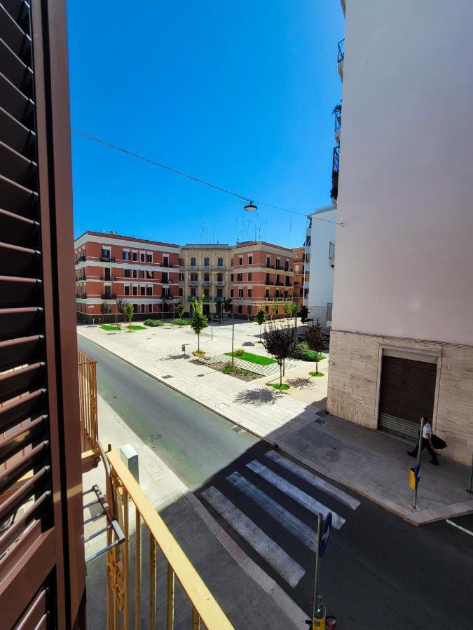 Cozy Classical Residence In The City Center Bari Exterior foto